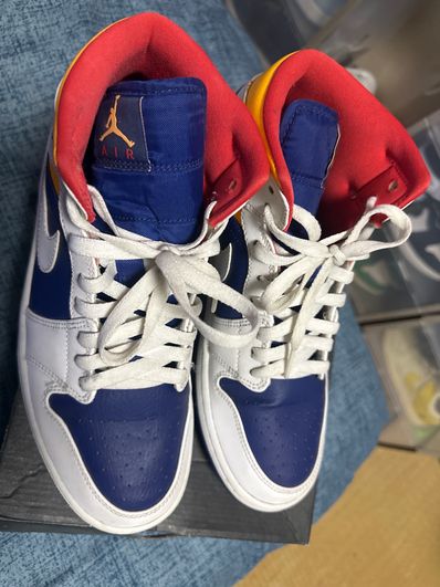 NIKE AIR JORDAN 1 MID "WHITE/NAVY/YELLOW"