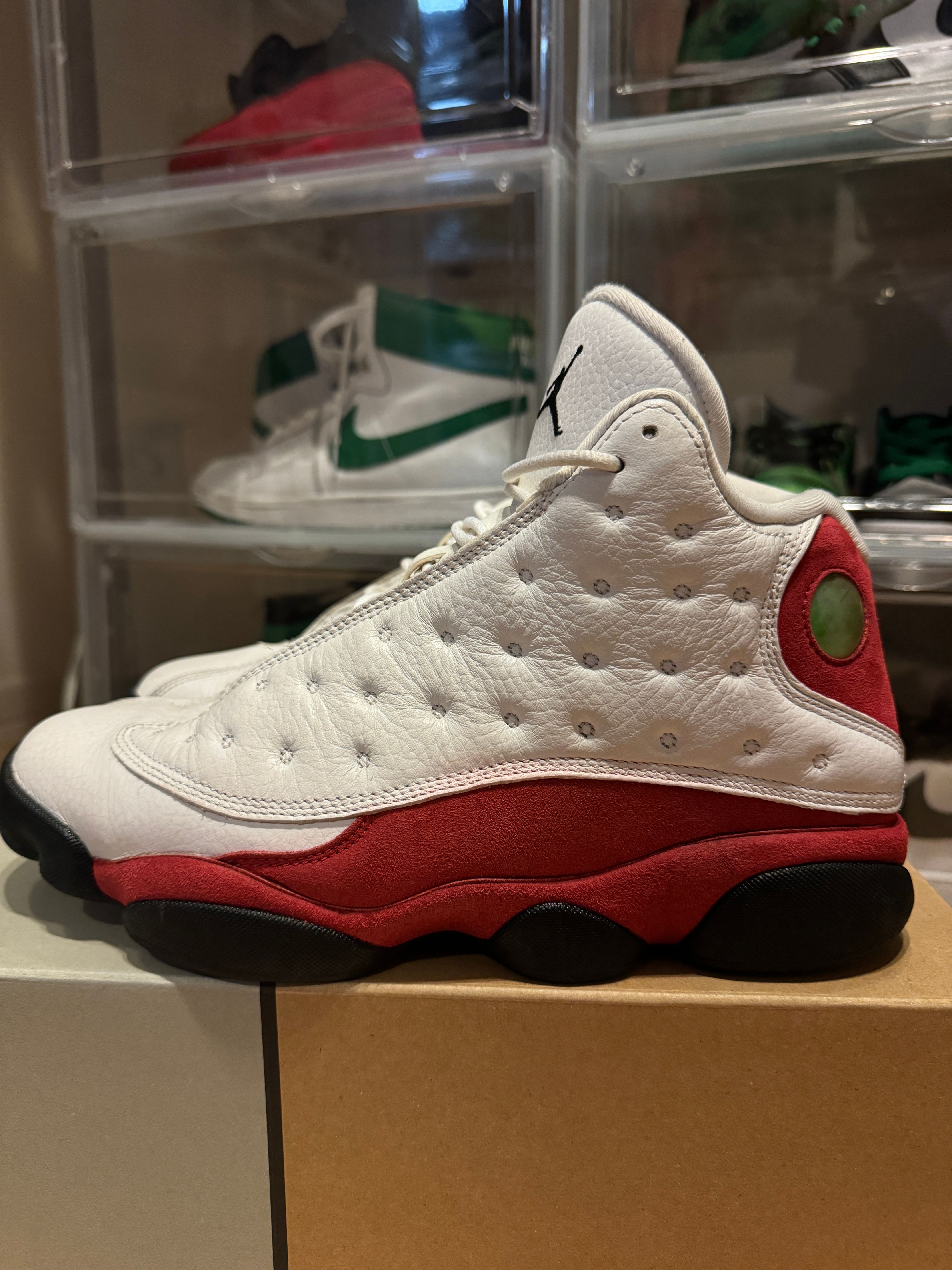 NIKE AIR JORDAN 13 RETRO OG CHICAGO (2017)