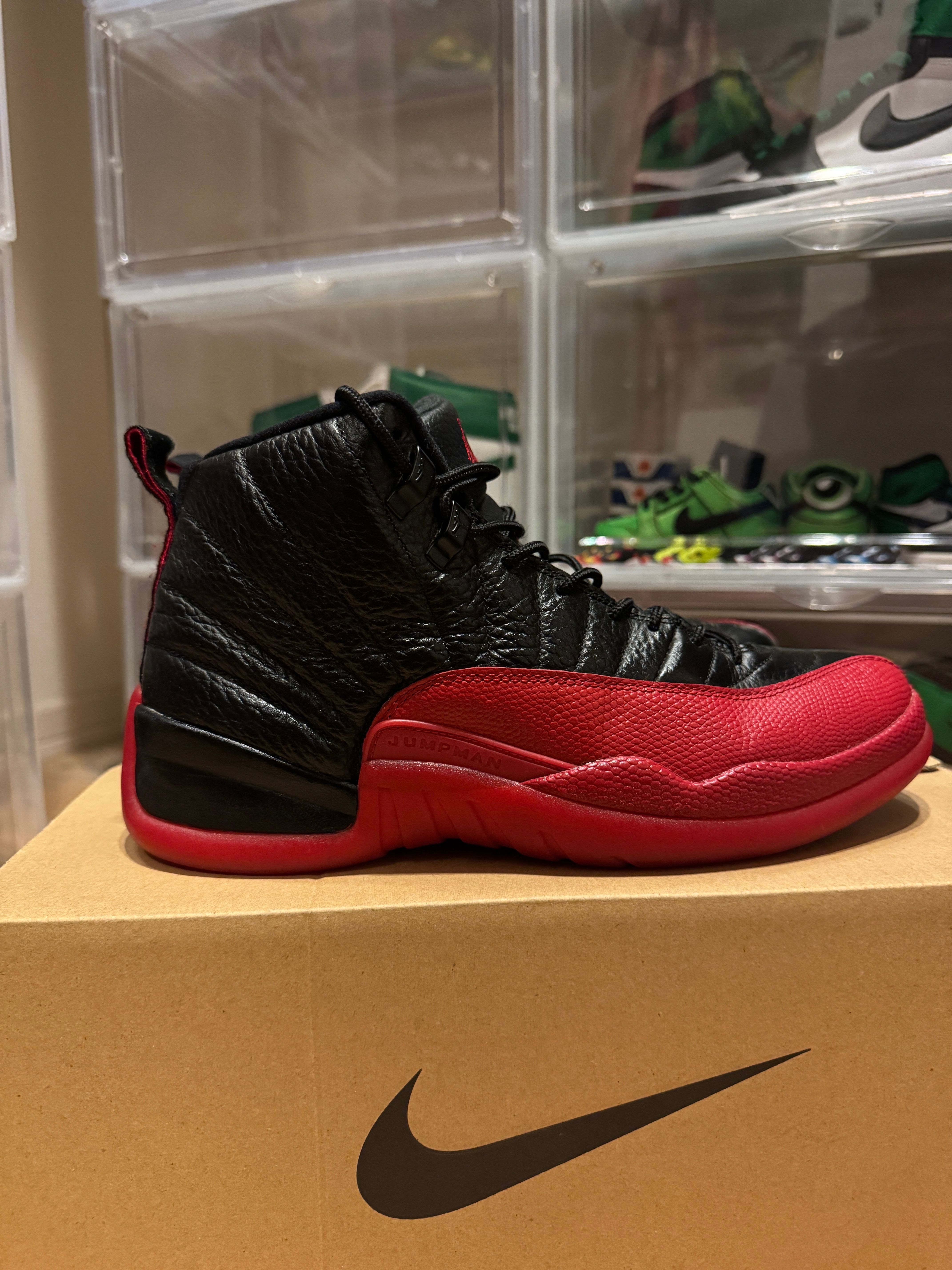 Nike Air Jordan 12 Retro "Flu Game/Black/Versity Red" (2016)