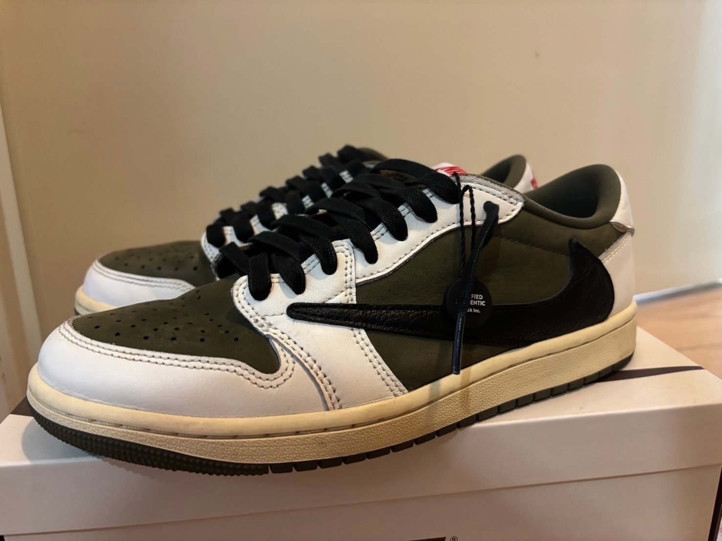 Travis Scott × Nike Air Jordan 1 Low OG SP "Reverse Olive"