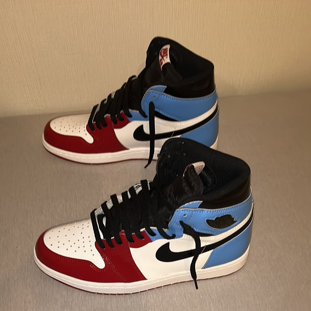 Nike Air Jordan 1 High OG "Fearless"