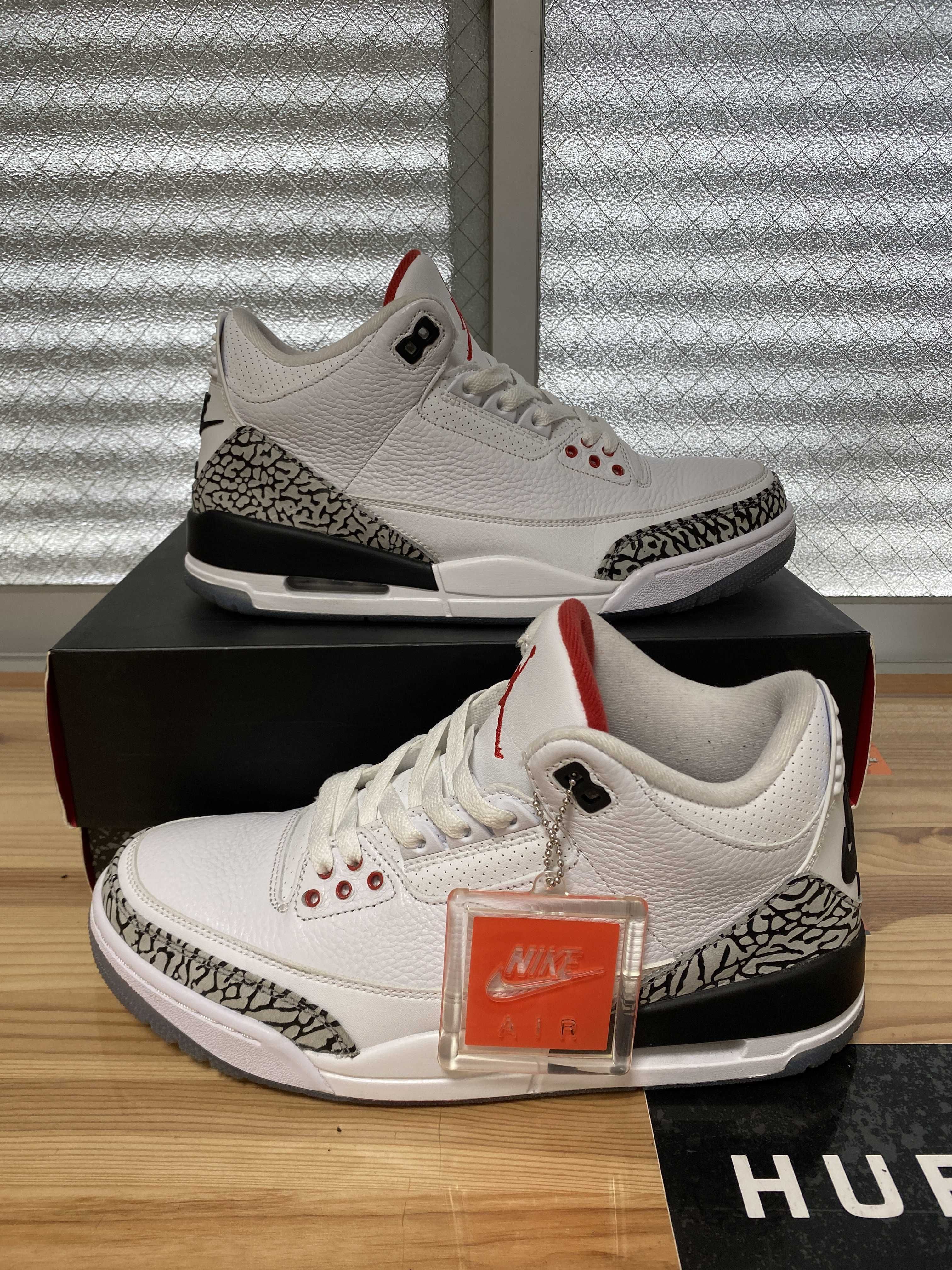Nike Air Jordan 3 Retro "Free Throw Line White Cement"