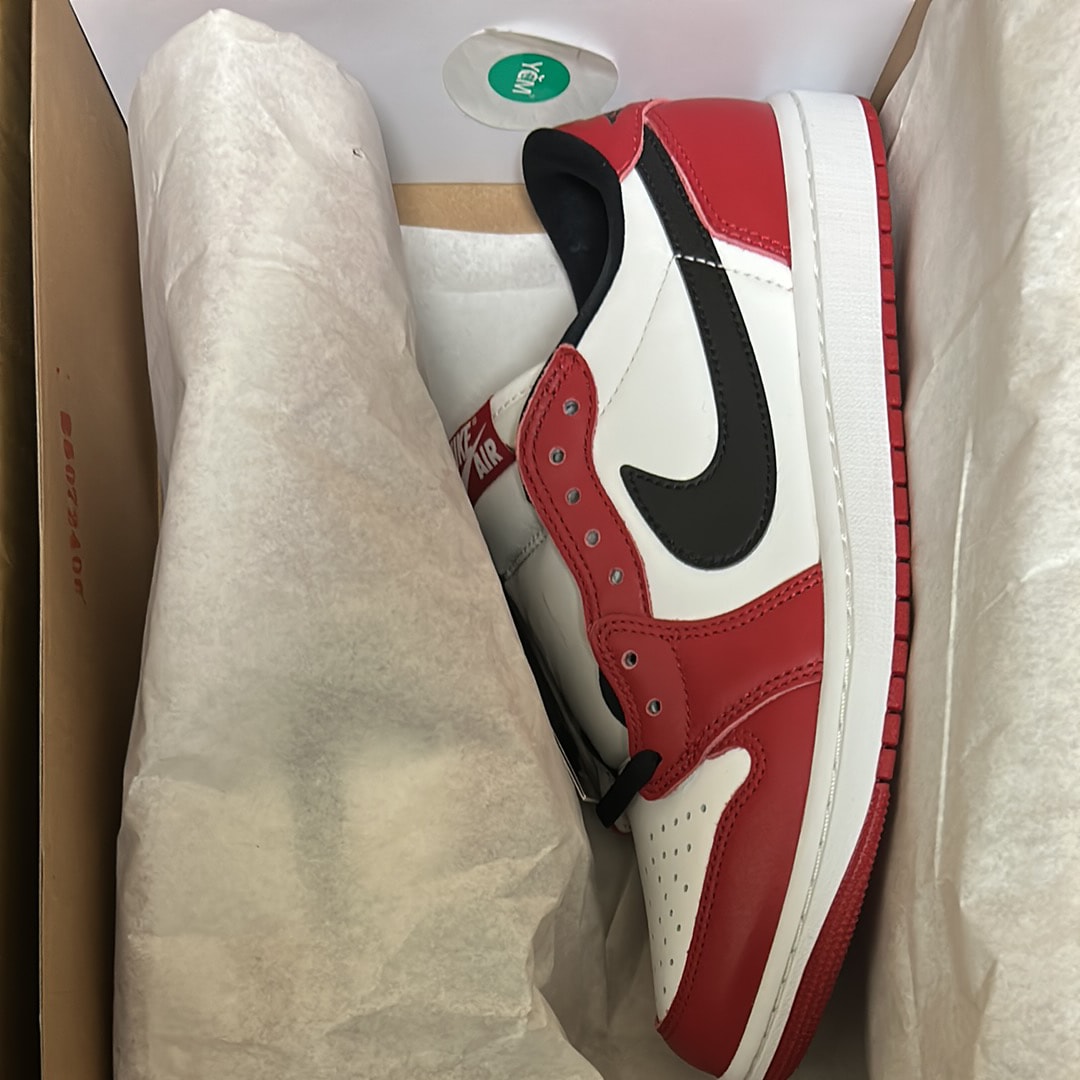 ナイキ エアジョーダン1 レトロ ロー OG "シカゴ" (2025)