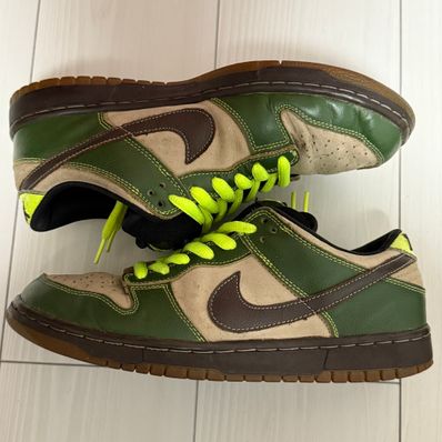 Nike SB Dunk Low "Jedi"