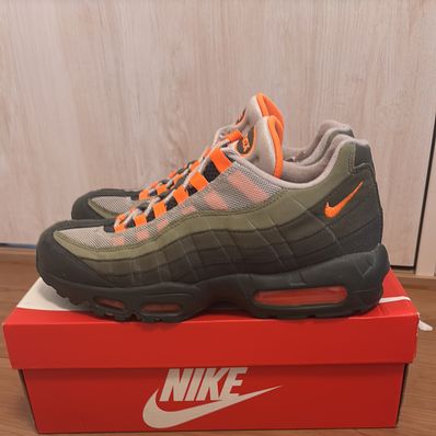 Nike Air Max 95 "String/Total Orange"