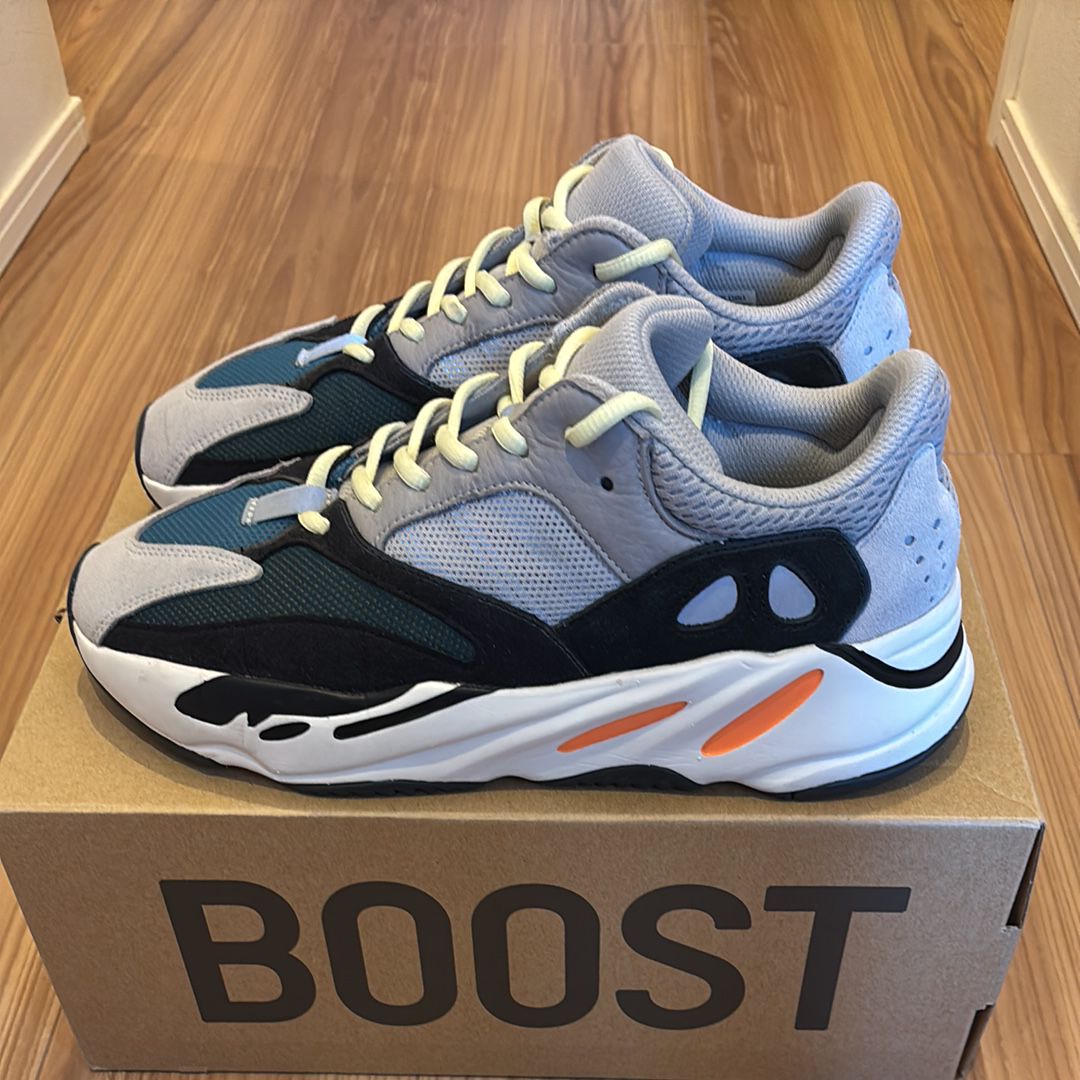 adidas YEEZY Boost 700 "Wave Runner"