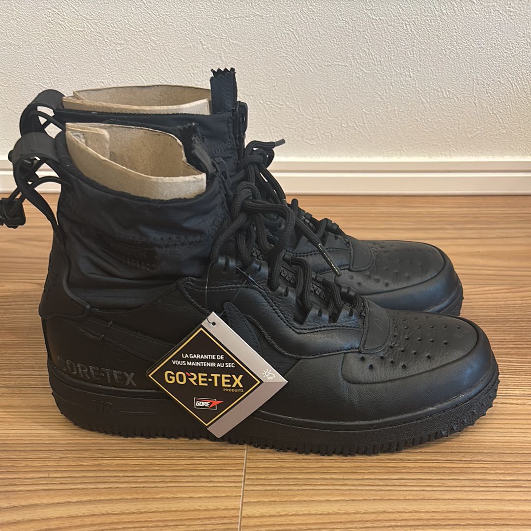 Nike Air Force 1 GORE-TEX High "Triple Black"