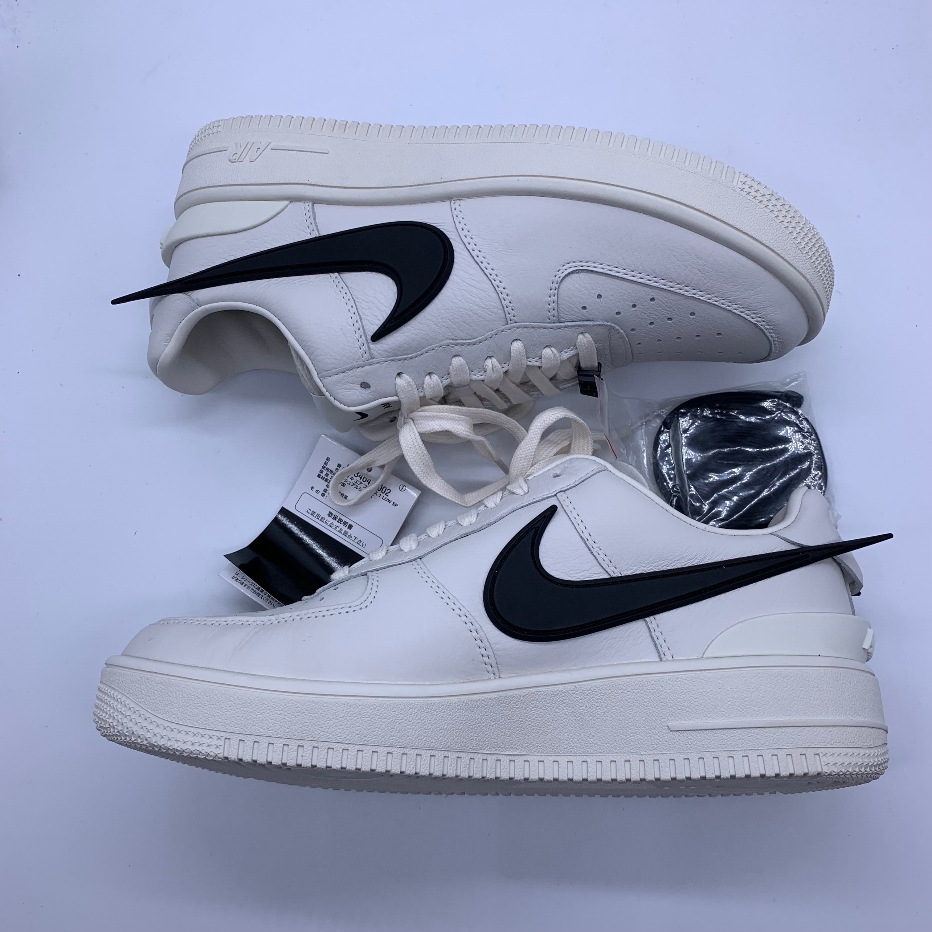 アンブッシュ × ナイキ エアフォース1 ロー "ファントム"