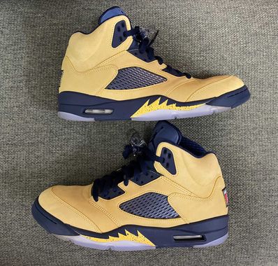 NIKE AIR JORDAN 5 "MICHIGAN"