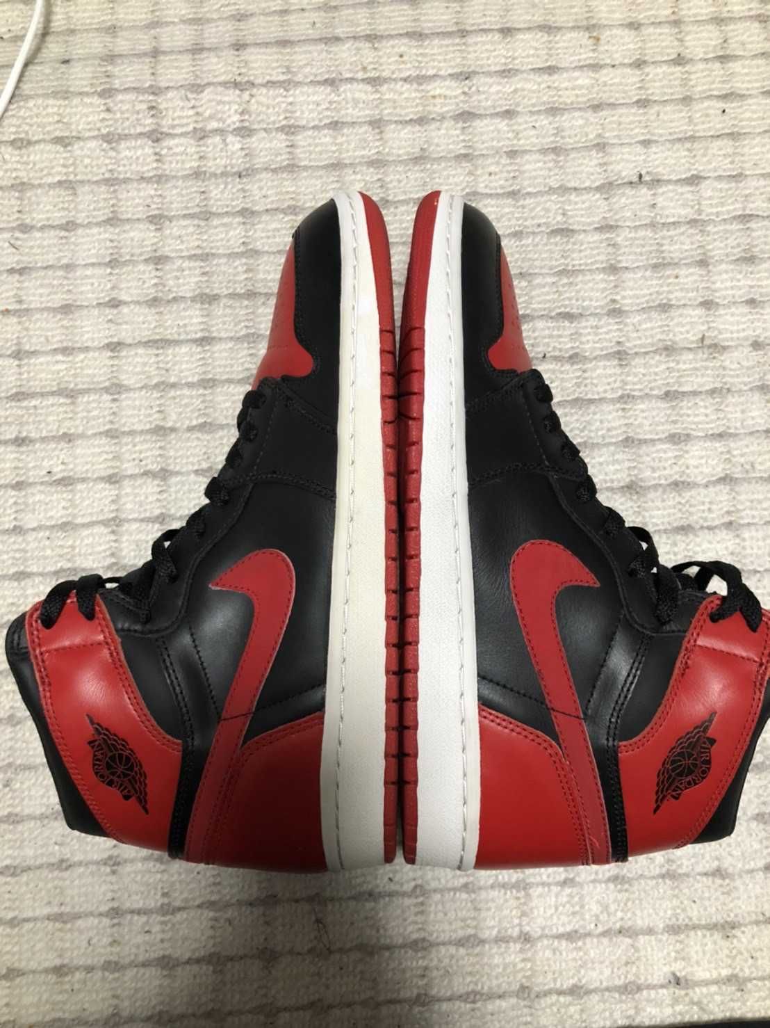 Nike Air Jordan 1 Retro High "Black Varsity Red/Bred"(2001)