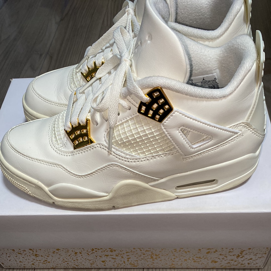 Nike Women's Air Jordan 4 Retro "White & Gold"
