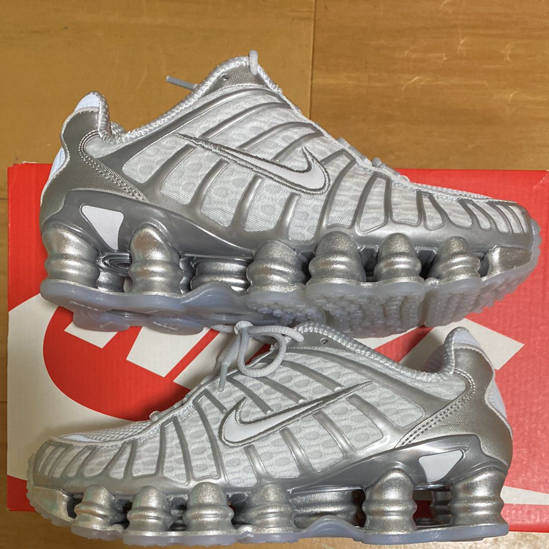 Nike Women's Shox TL "Pure Platinum and Metallic Silver"