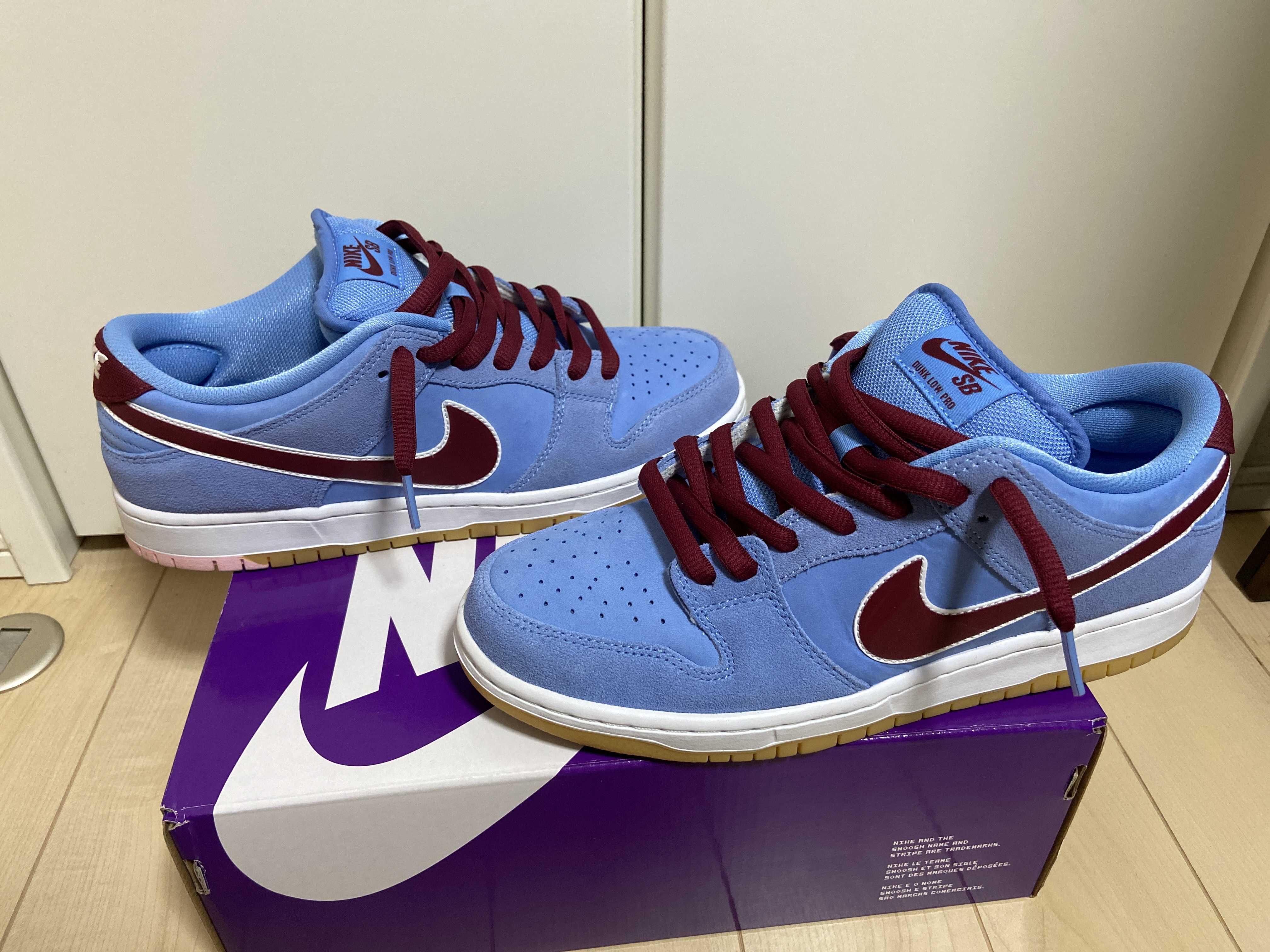 Nike SB Dunk Low Pro "Philadelphia Phillies/Valor Blue and Team Maroon"