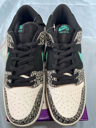 Nike SB Dunk Low "Elephant/Safari"