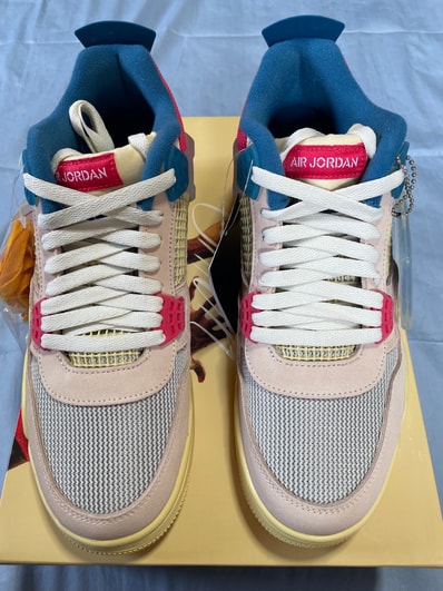 UNION × Nike Air Jordan 4 SP "Guava Ice/Light Fusion Red"