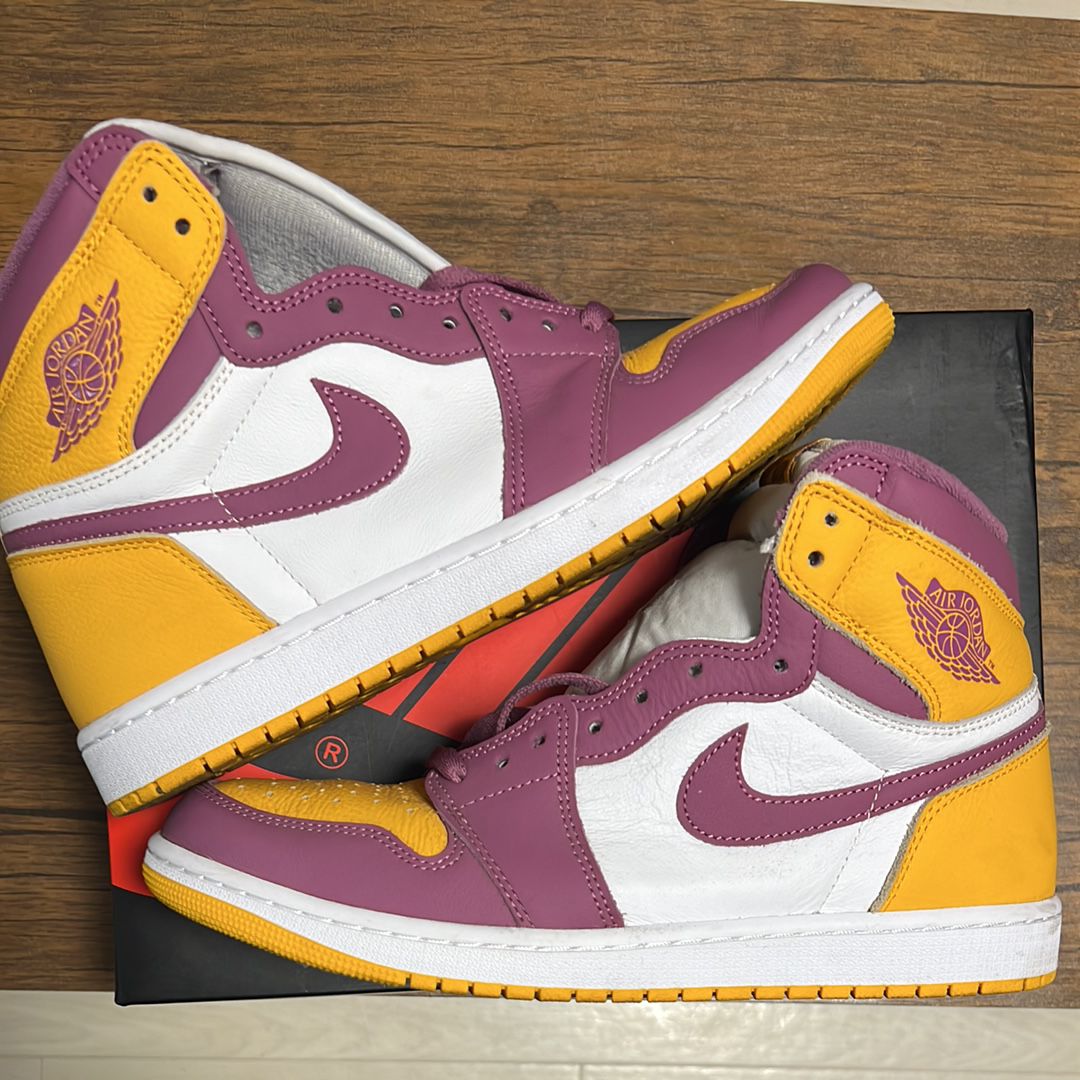 Nike Air Jordan 1 High OG "Brotherhood"
