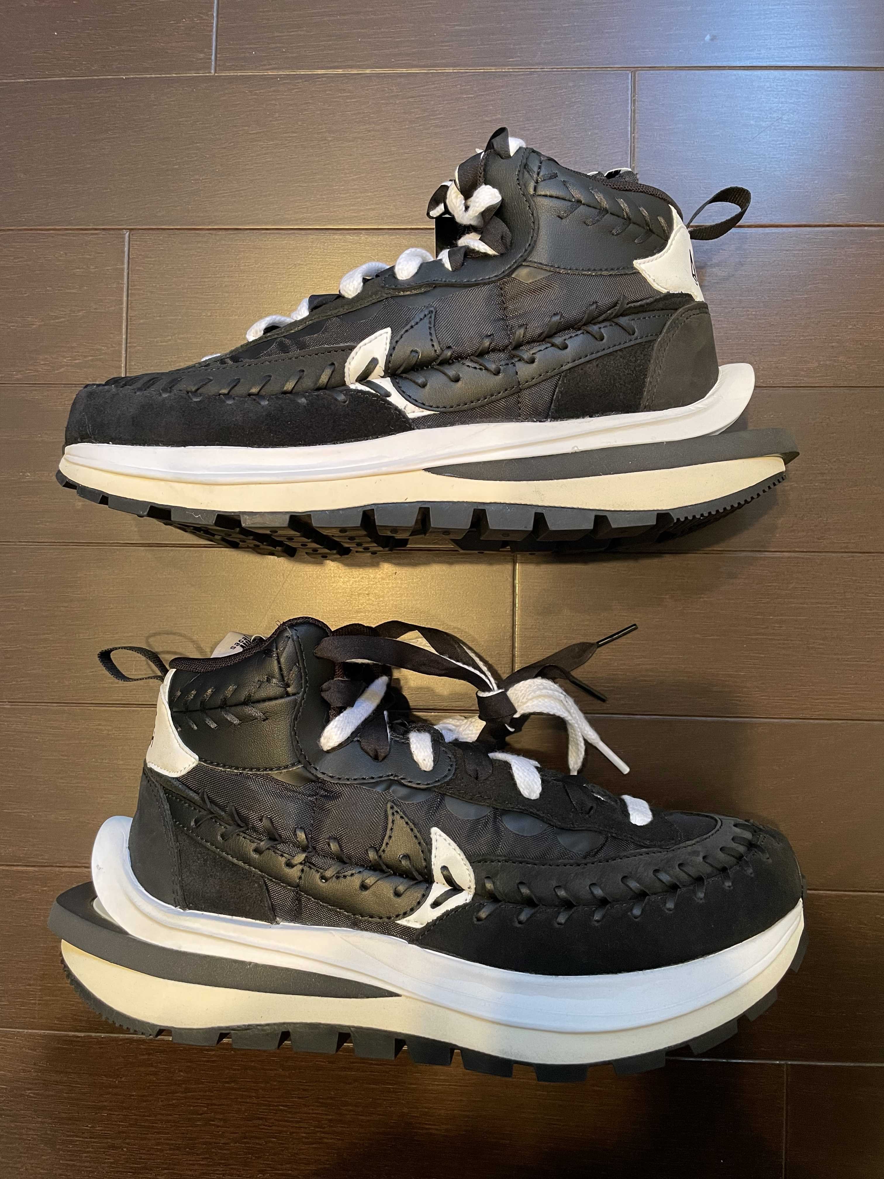Jean-Paul Gaultier × sacai × Nike Vapor Waffle "Black/Black-White"