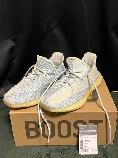 adidas YEEZY Boost 350 V2 "Cloud White"