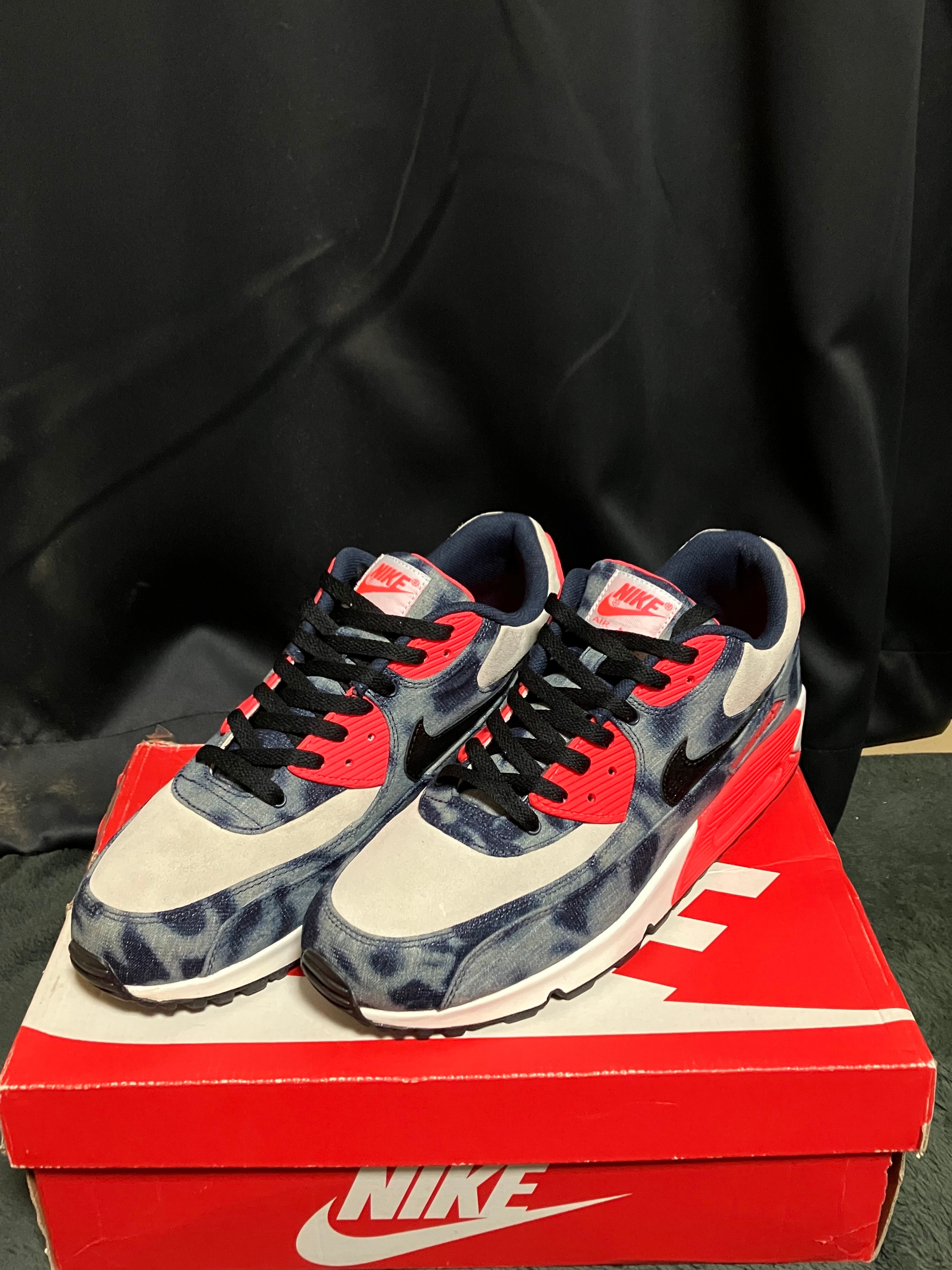 atmos × Nike Air Max 90 "Washed Denim"