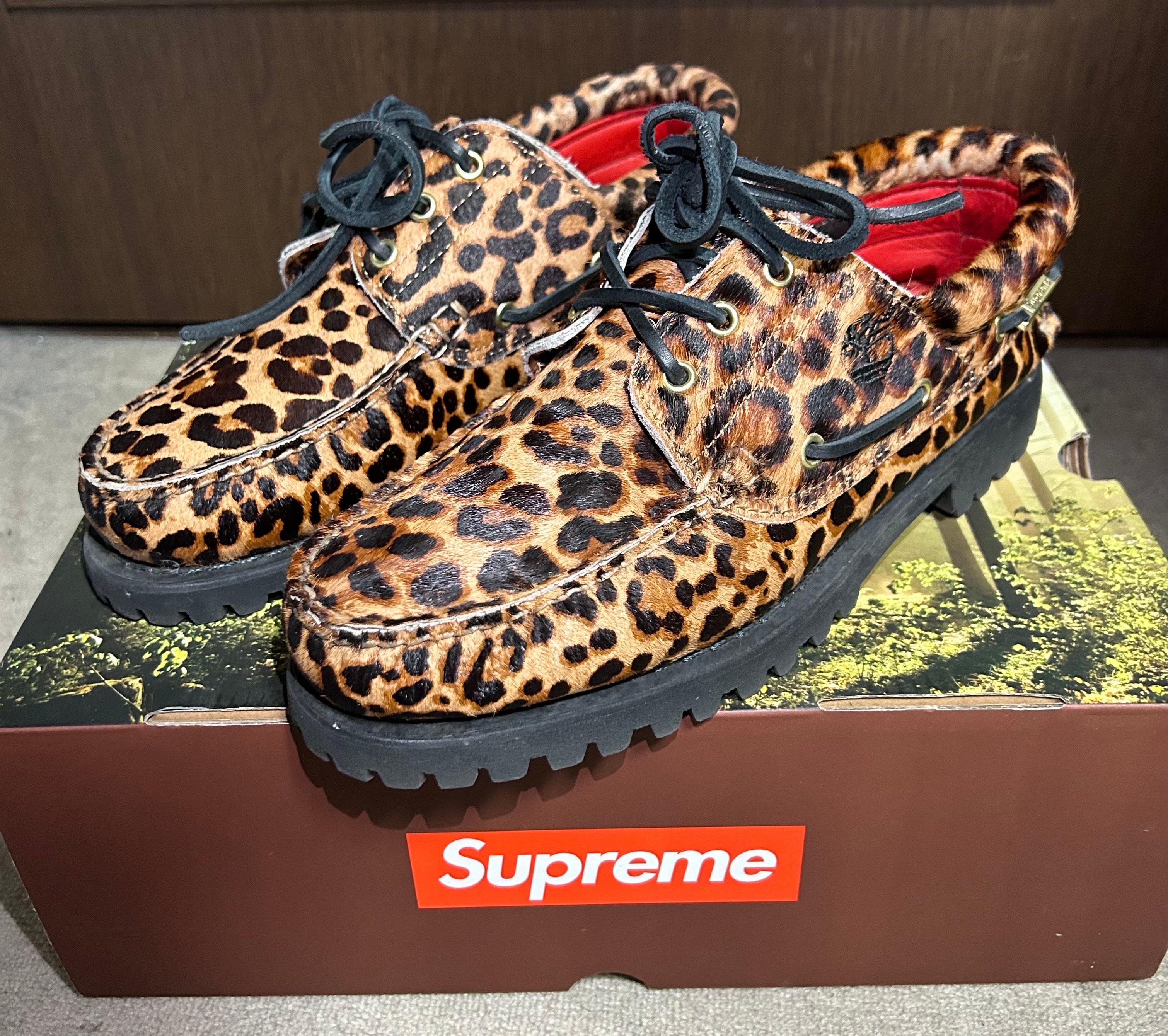 Supreme × Timberland 3 eye Classic Lug "Cheetah"