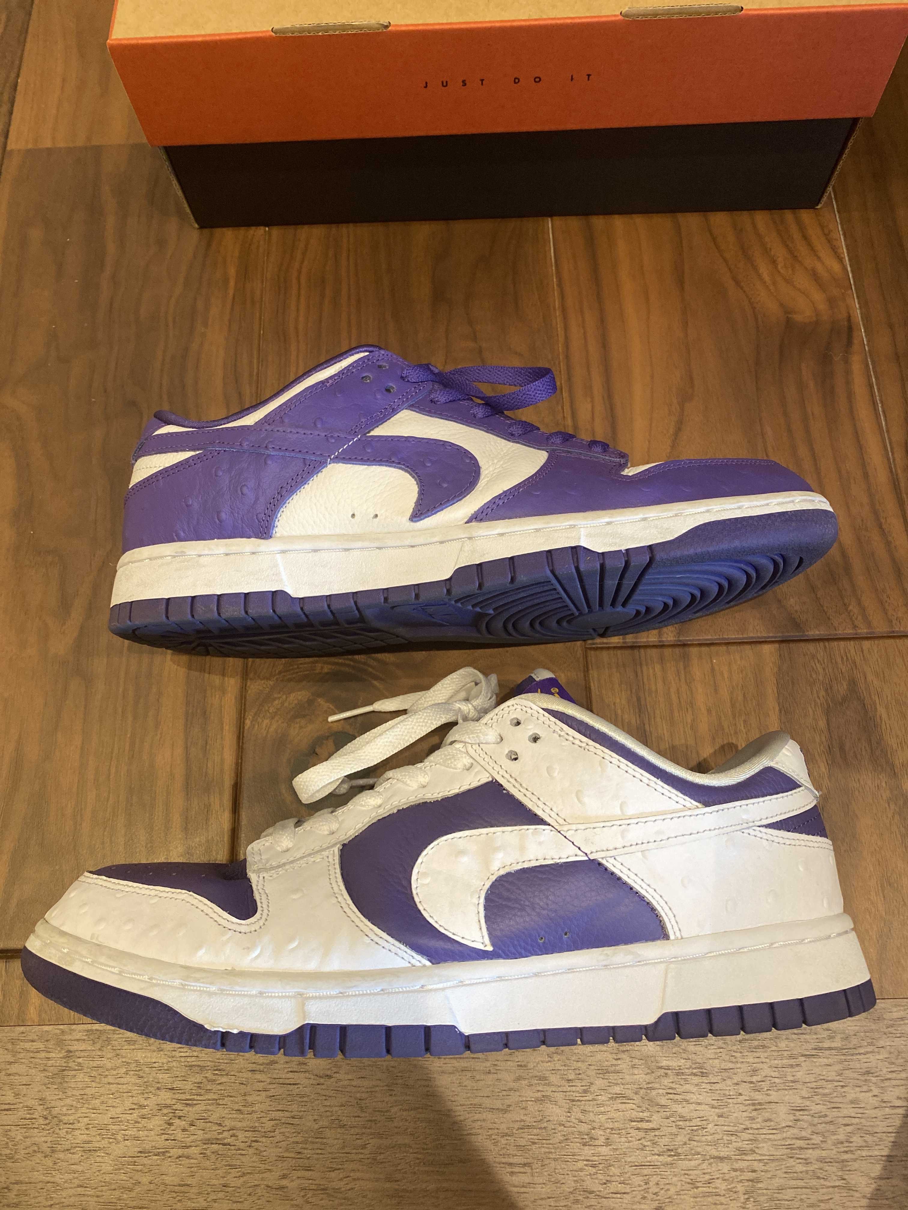 Nike Women's Dunk Low "Made You Look"