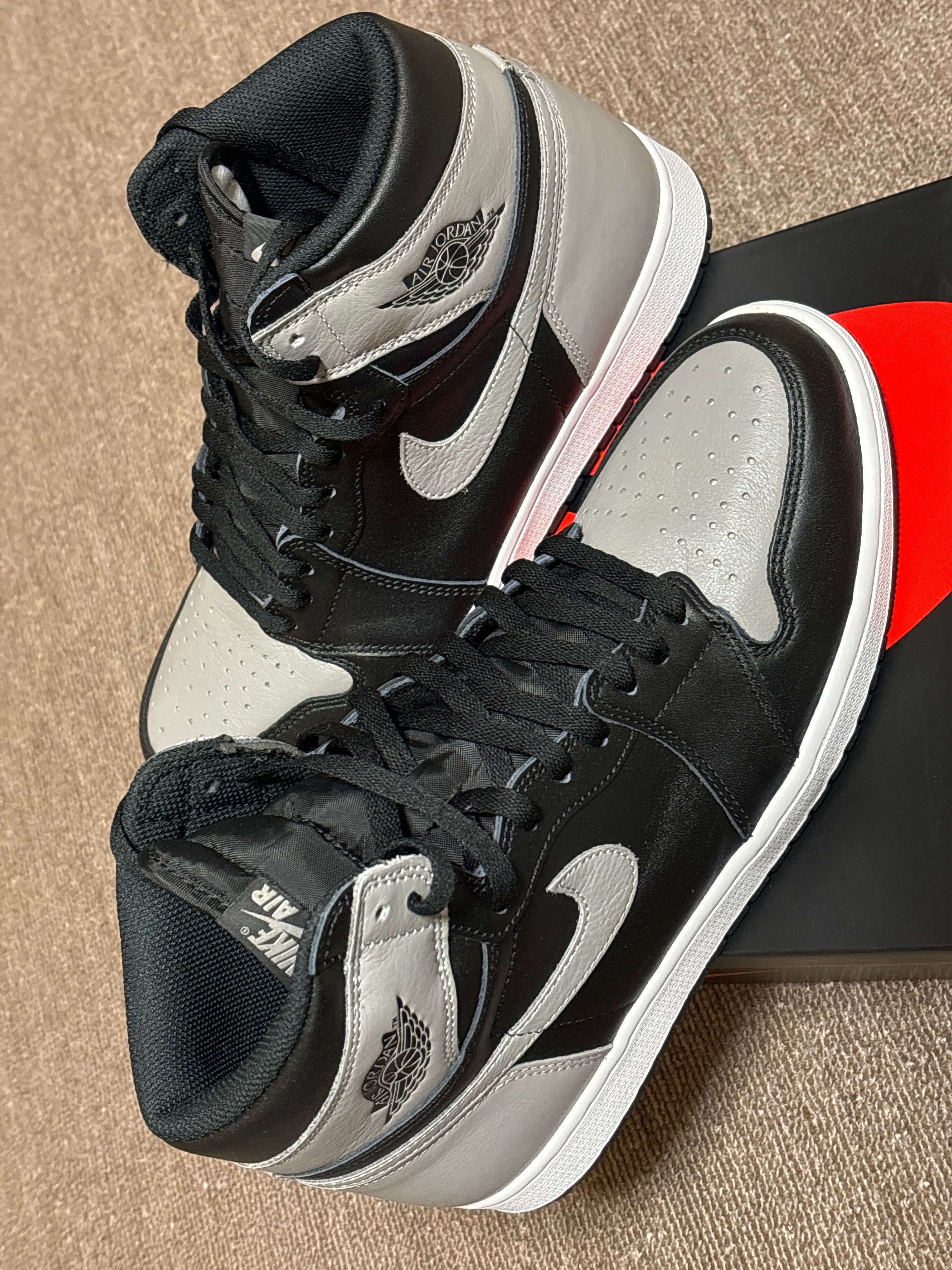 Nike Air Jordan 1 Retro High OG "Shadow"(2018)