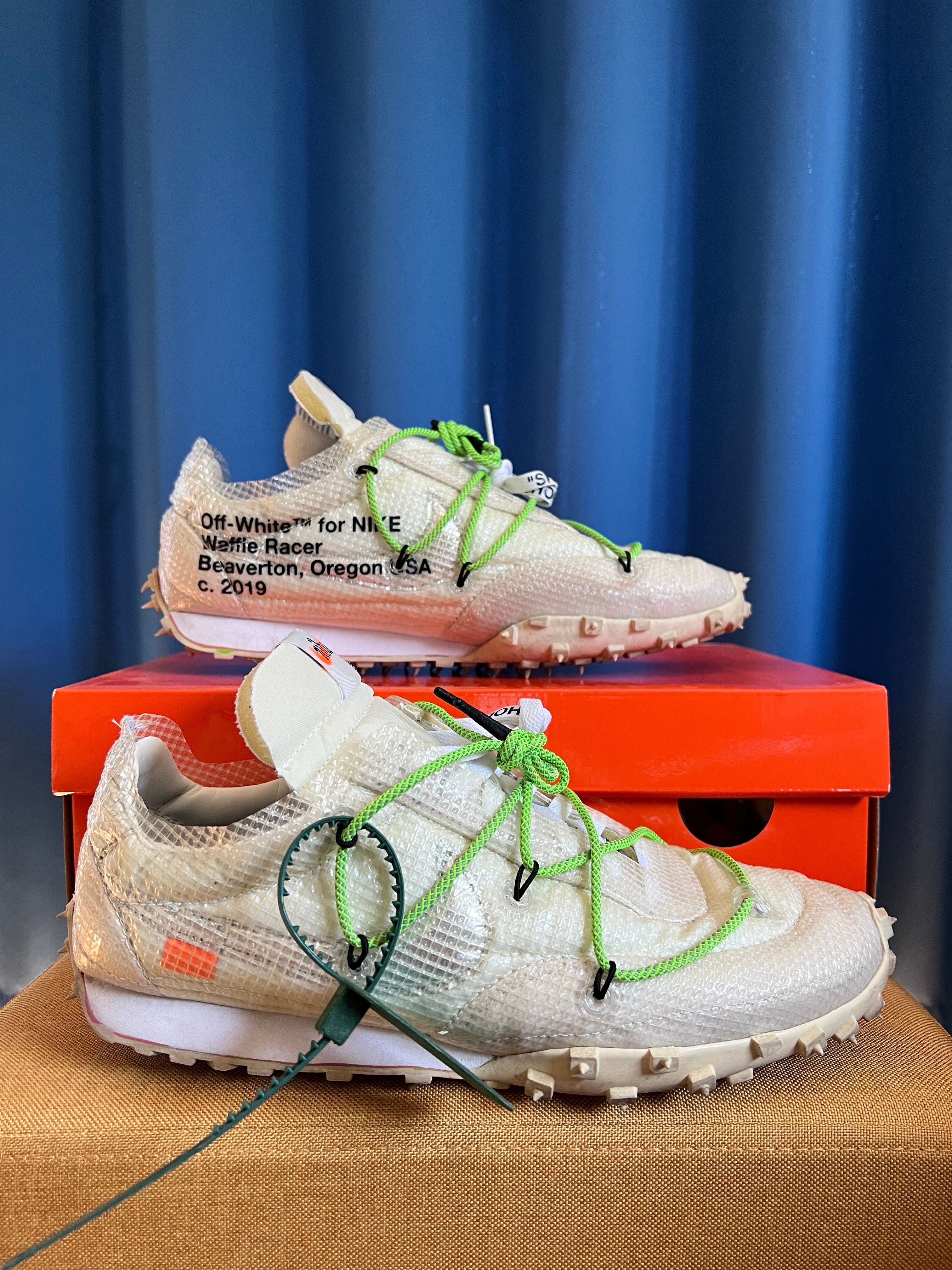 Off-White × Nike Women's Waffle Racer "White"