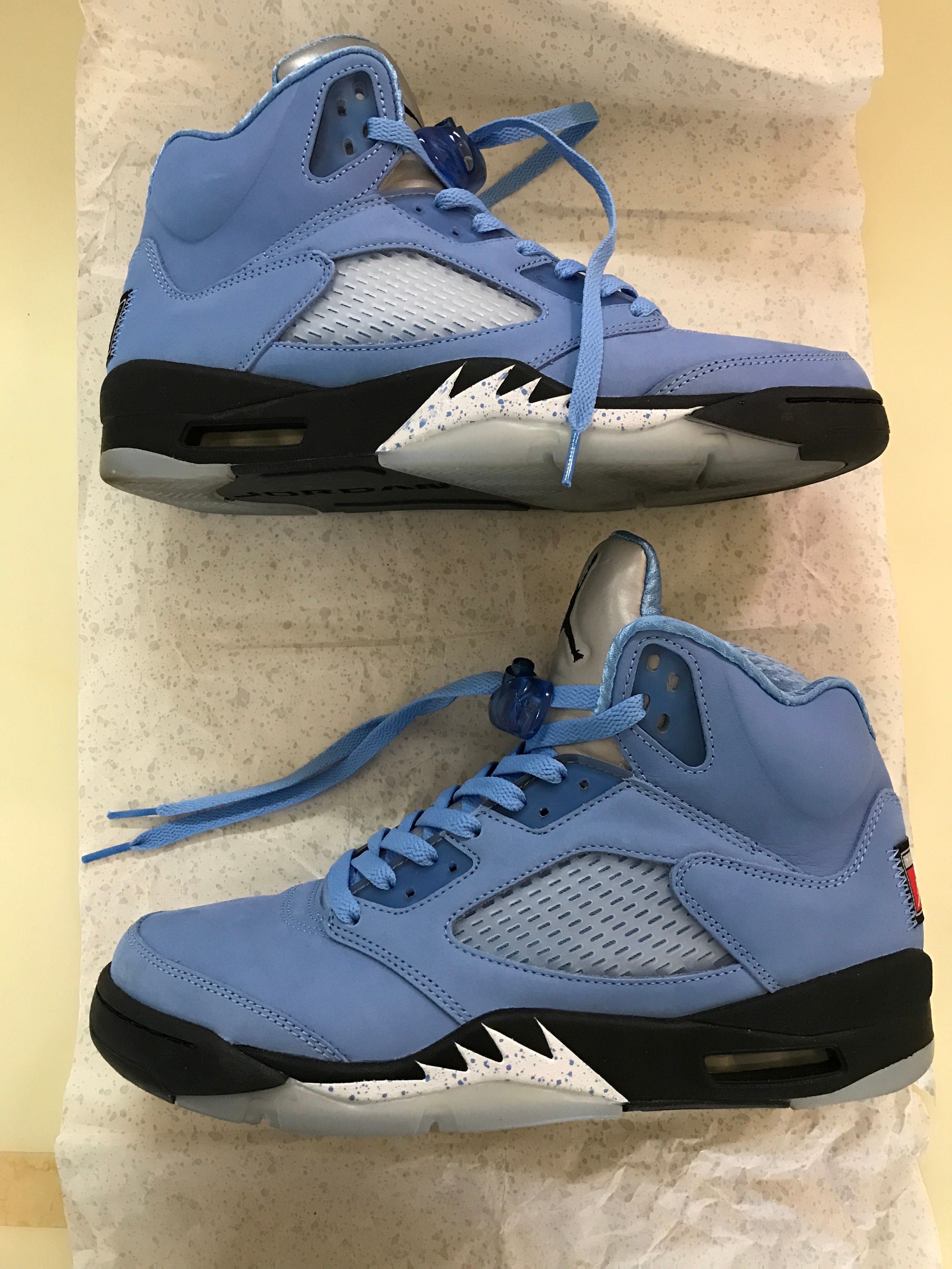 Nike Air Jordan 5 Retro SE "University Blue"