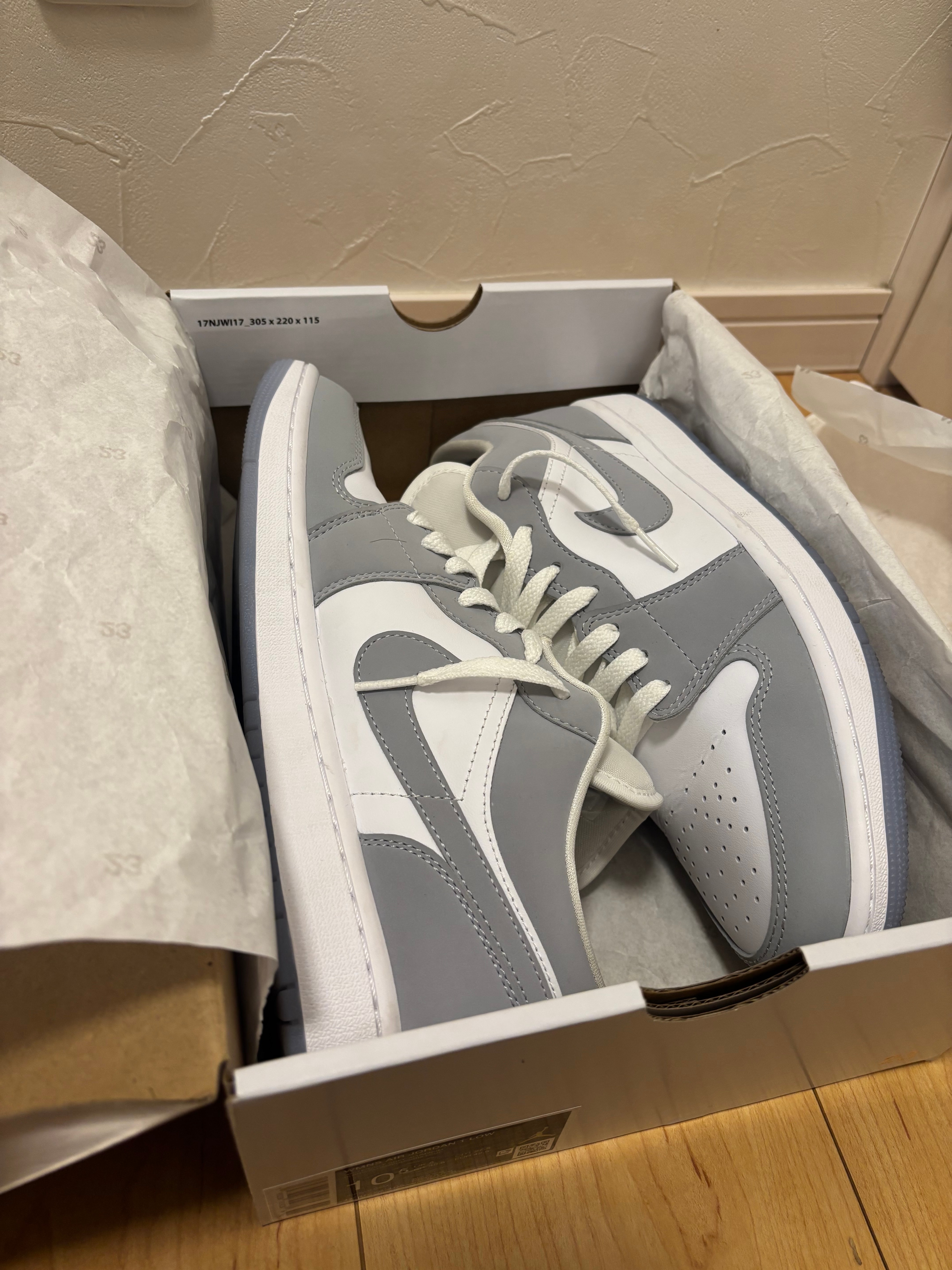 Nike Women's Air Jordan 1 Low "Wolf Grey"