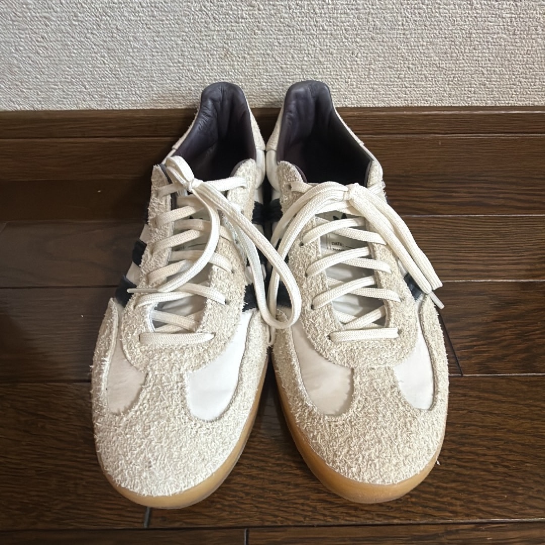 柴田ひかり × アディダス ガゼル インドア 