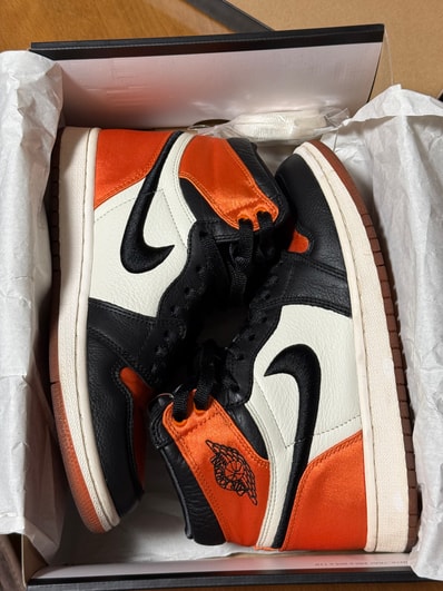 Nike Women's Air Jordan 1 High "Satin Shattered Backboard"