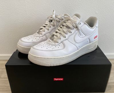 Supreme × Nike Air Force 1 Low "White"