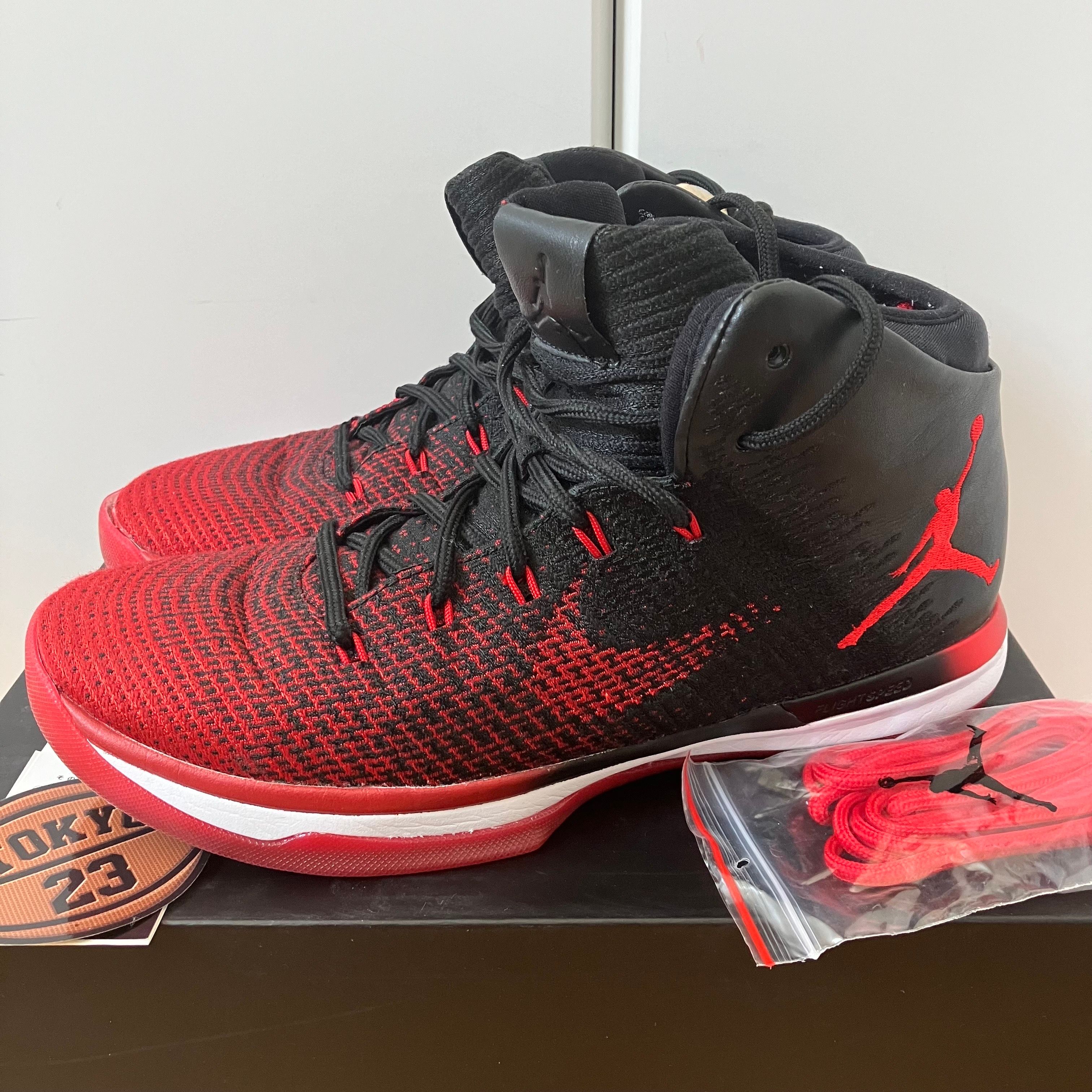 NIKE AIR JORDAN 31 "BANNED"