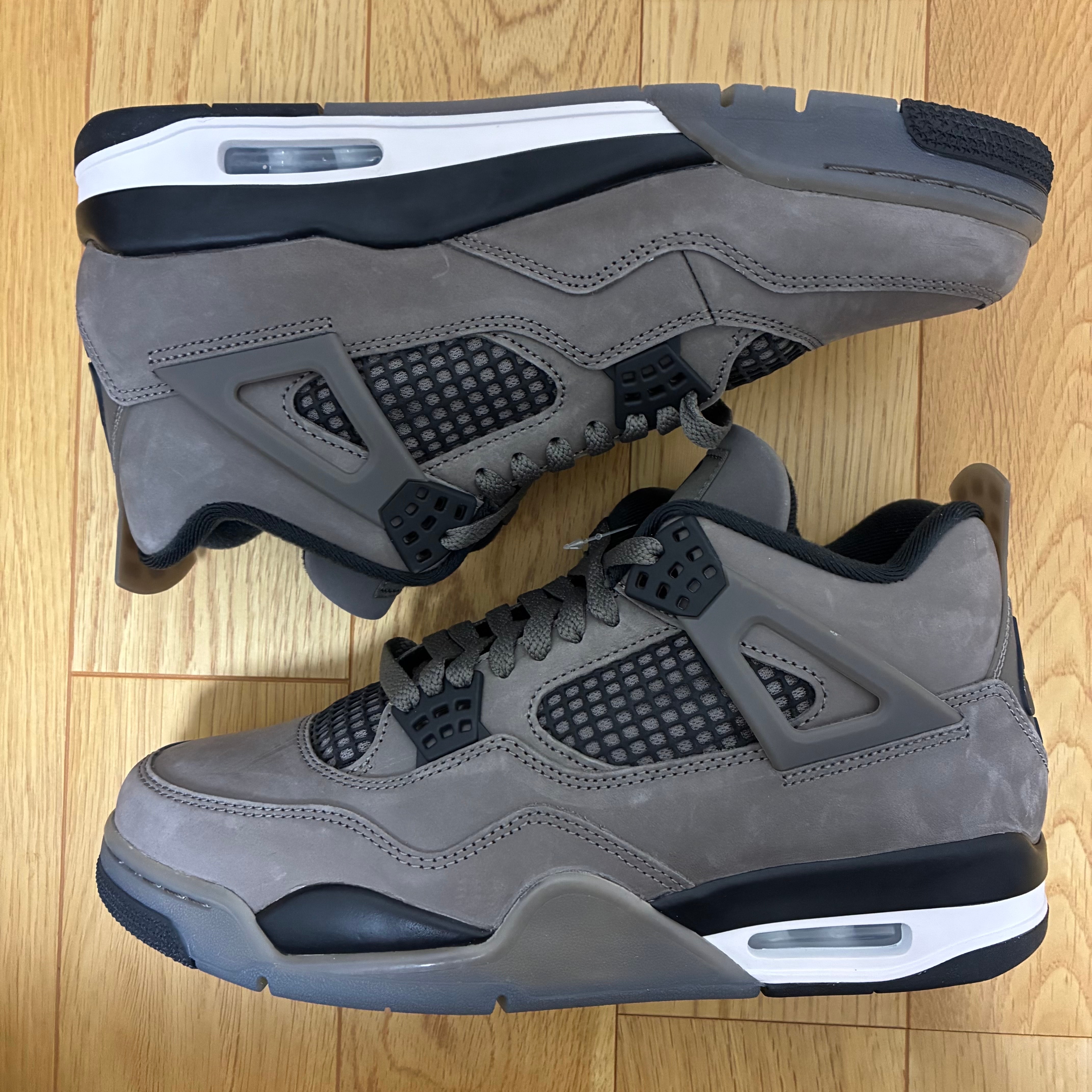 Nike Air Jordan 4 Retro "Cave Stone"