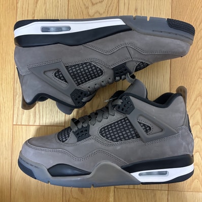 Nike Air Jordan 4 Retro "Cave Stone"