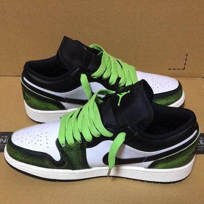 Nike Air Jordan 1 Low "Wear Away"