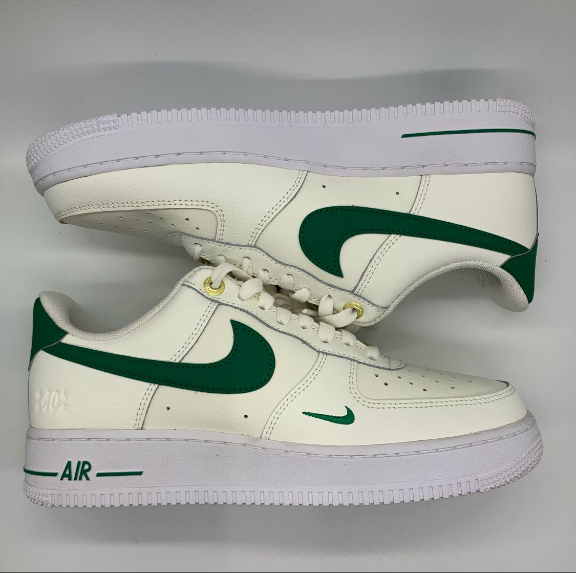 Nike Air Force 1 Low 40th Anniversary "Sail/Malachite-White-Metallic Gold"