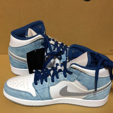 Nike Air Jordan 1 Mid SE "White/Hyper Royal/Red"