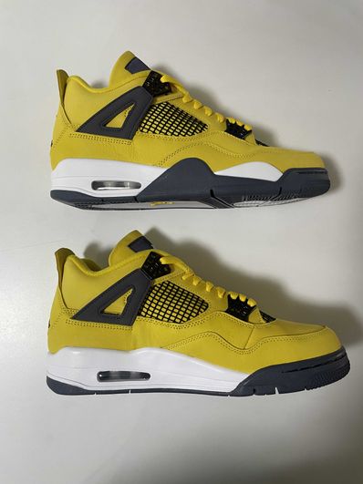 Nike Air Jordan 4 "Tour Yellow"