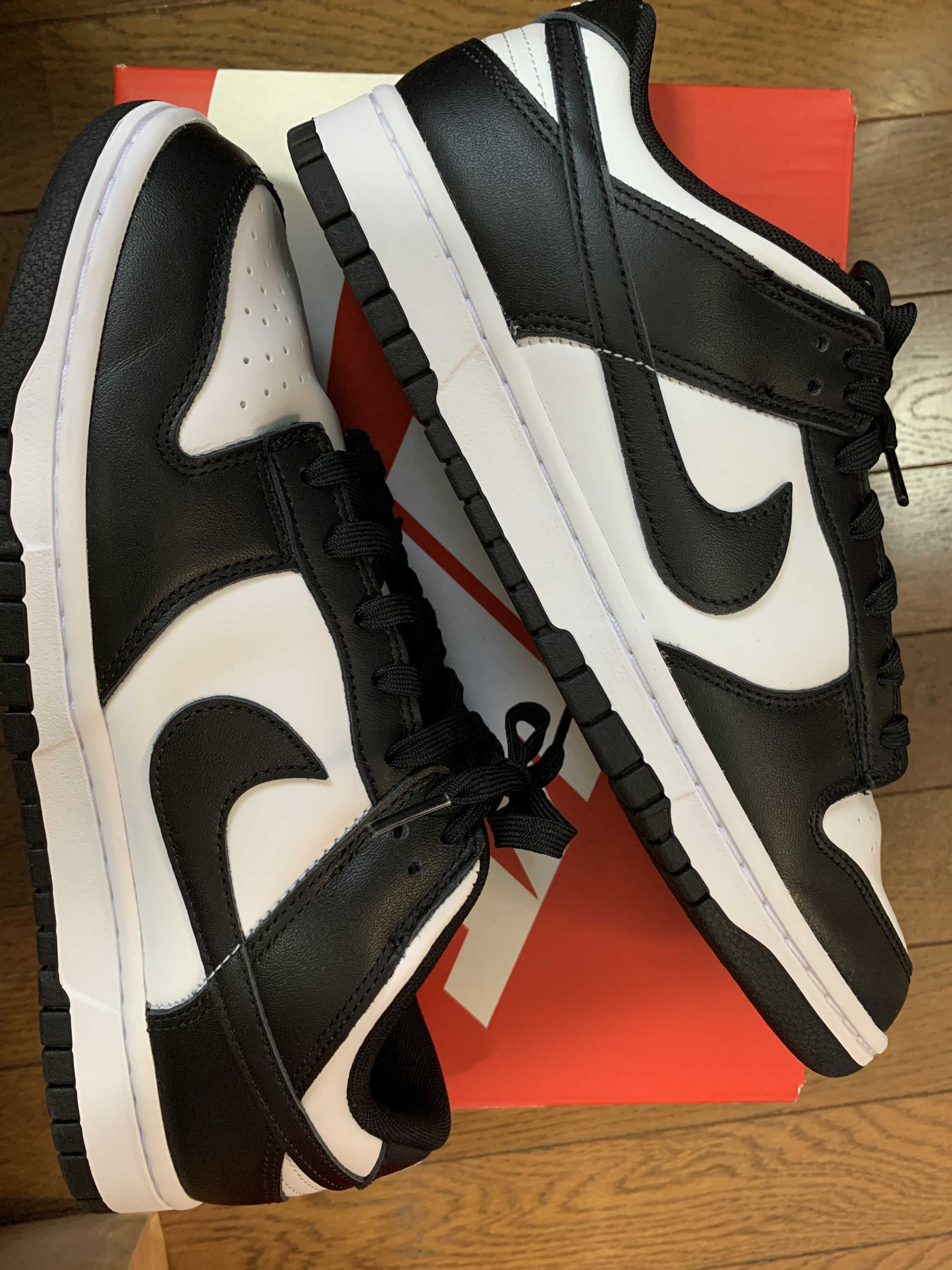 Nike Dunk Low Retro "Panda/White/Black"