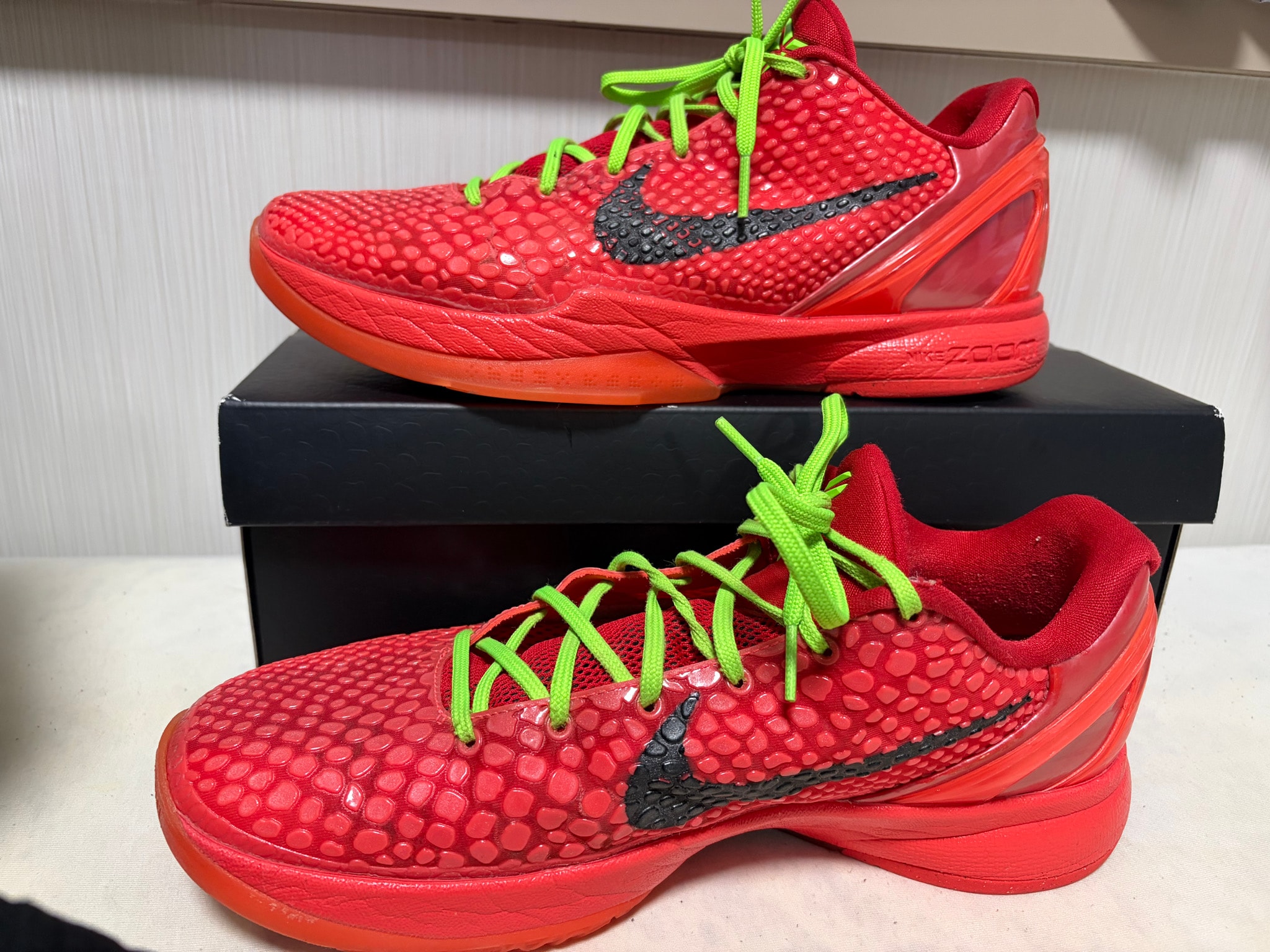 Nike Kobe 6 Protro "Reverse Grinch"