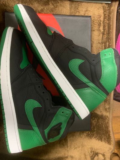 Nike Air Jordan 1 Retro High OG "Black/Pine Green" (2020)