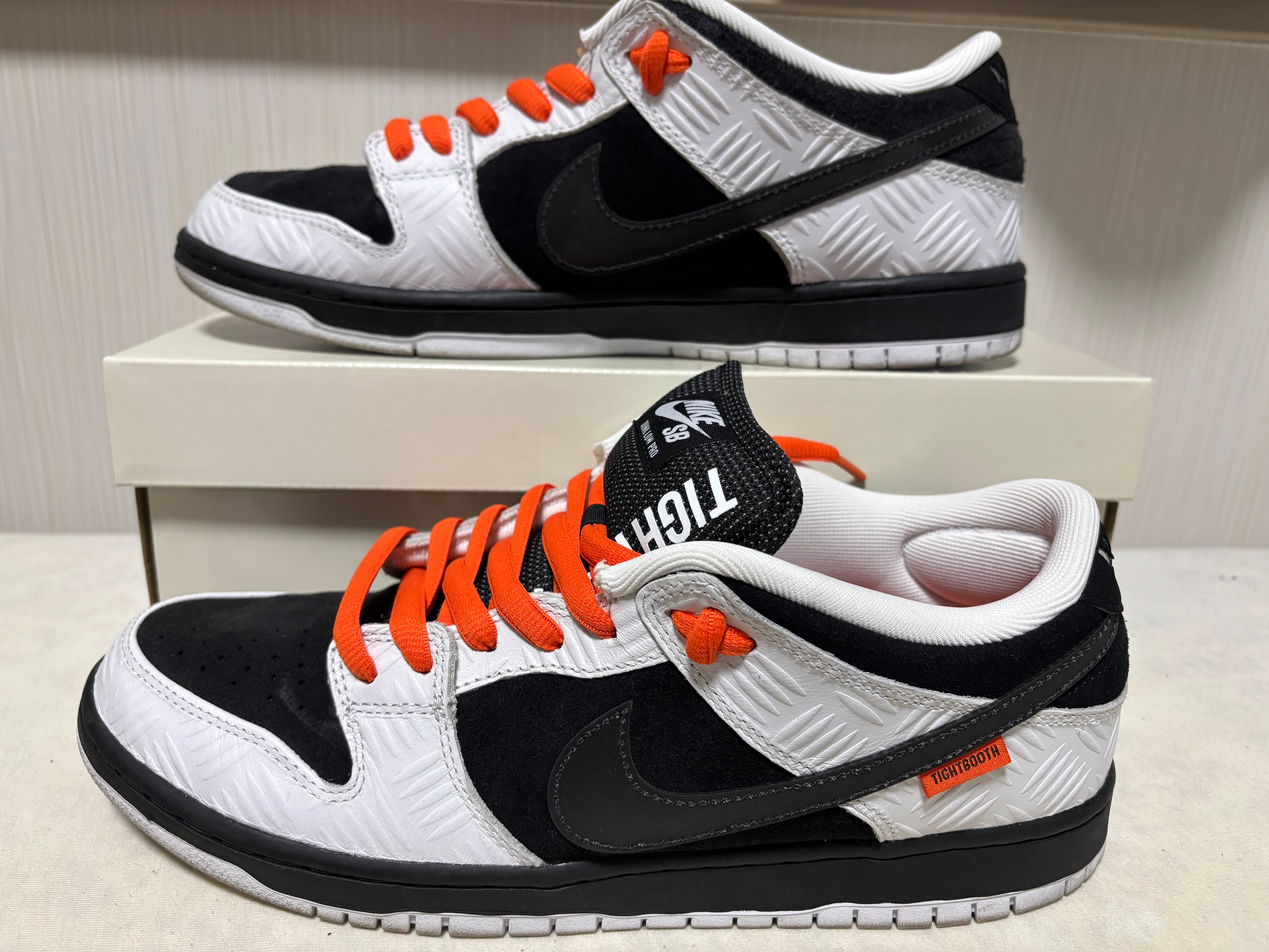 TIGHTBOOTH × Nike SB Dunk Low Pro QS "Black and White"