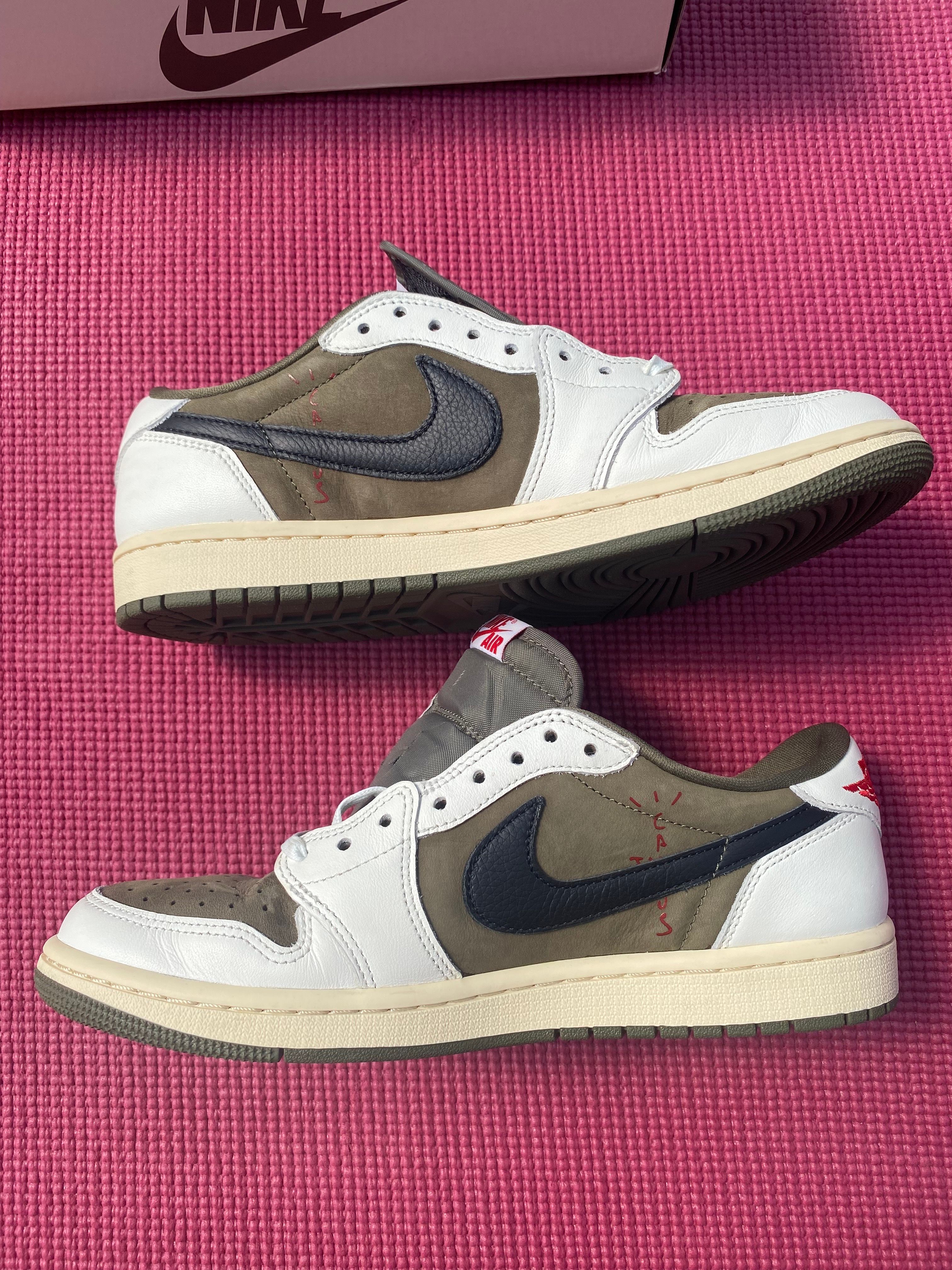 Travis Scott × Nike Air Jordan 1 Low OG SP "Reverse Olive"