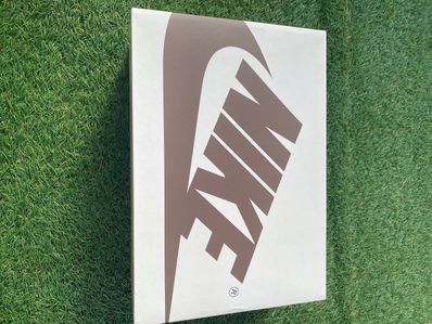 Travis Scott × Nike Air Jordan 1 Low OG SP "Velvet Brown and Dark Mocha"