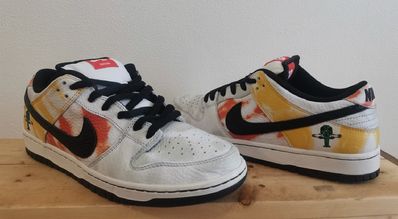 Nike SB Dunk Low "Raygun Tie-Dye/White"