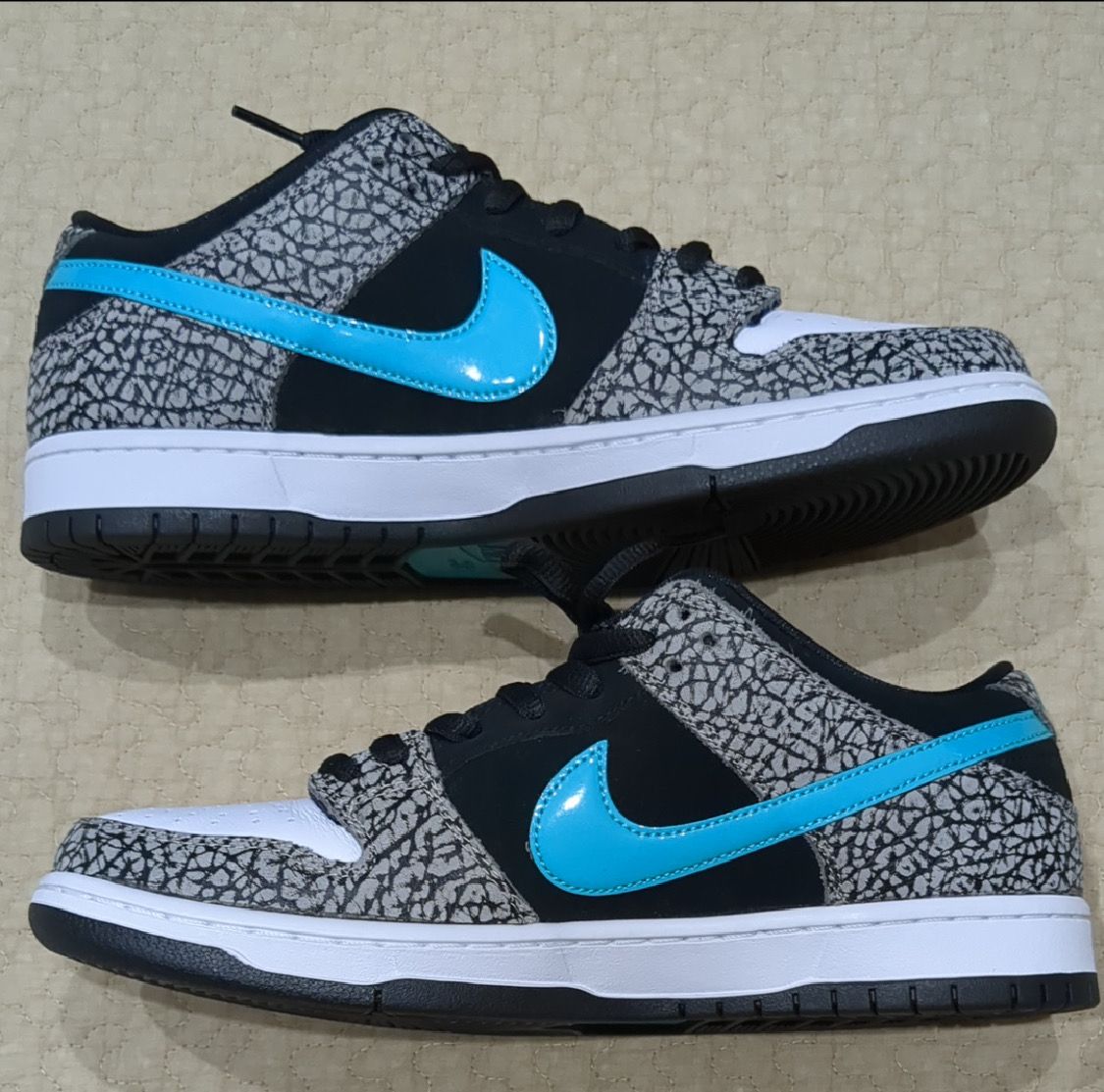 Nike SB Dunk Low "Elephant/Safari"