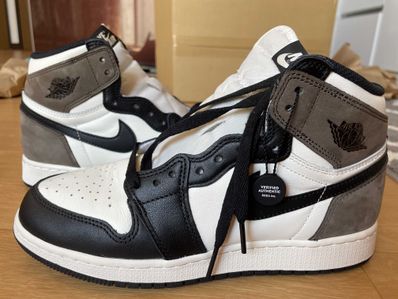 Nike GS Air Jordan 1 High OG "Sail/Dark Mocha/Black"