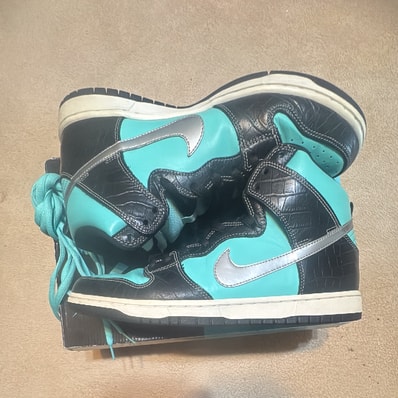 Diamond Supply × Nike SB Dunk High "Tiffany"