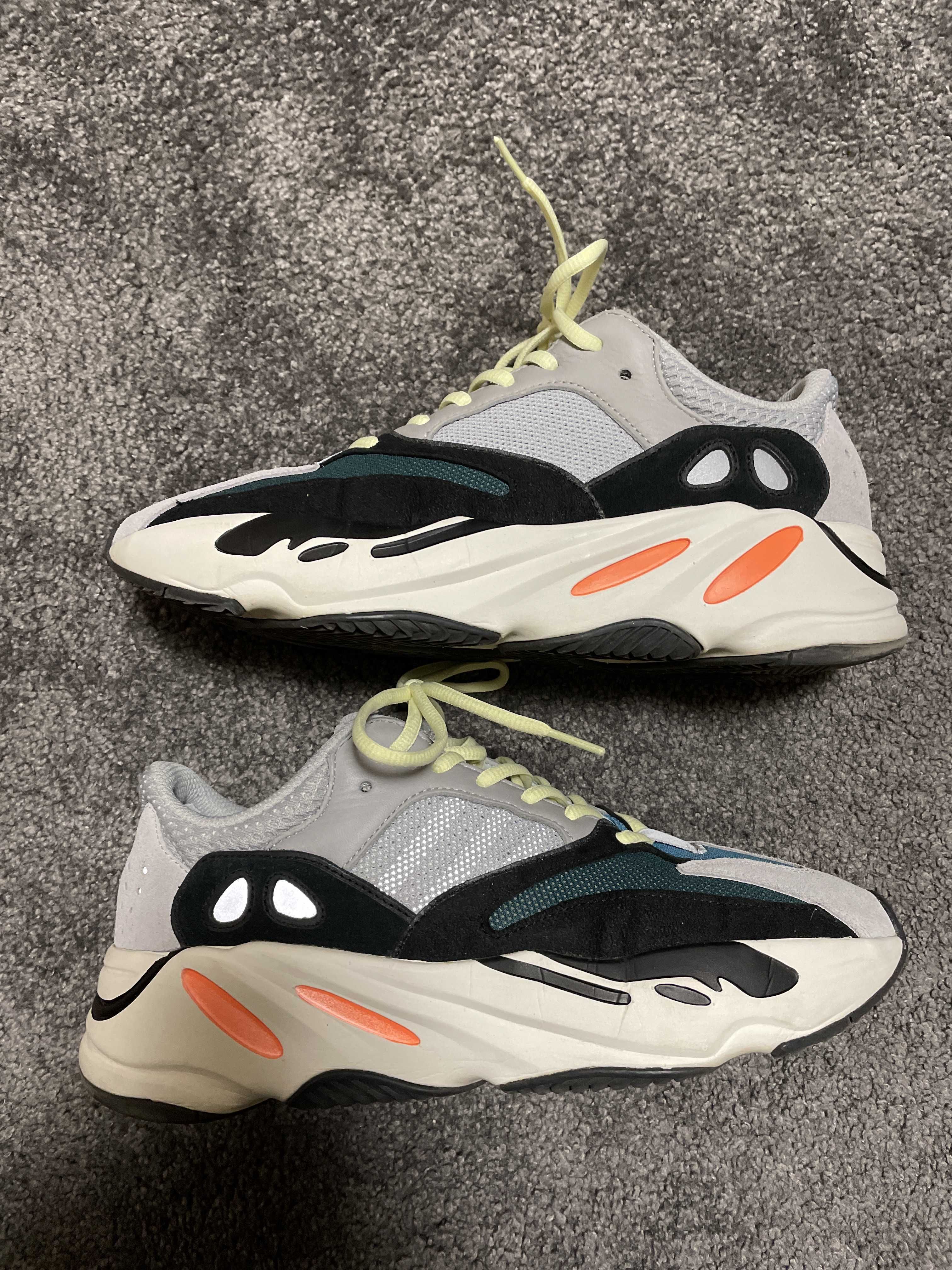 adidas YEEZY Boost 700 "Wave Runner"